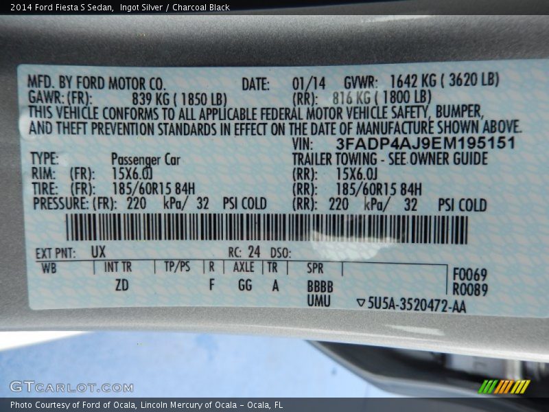 Ingot Silver / Charcoal Black 2014 Ford Fiesta S Sedan