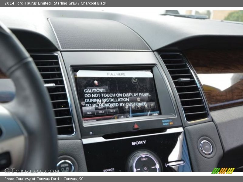 Sterling Gray / Charcoal Black 2014 Ford Taurus Limited