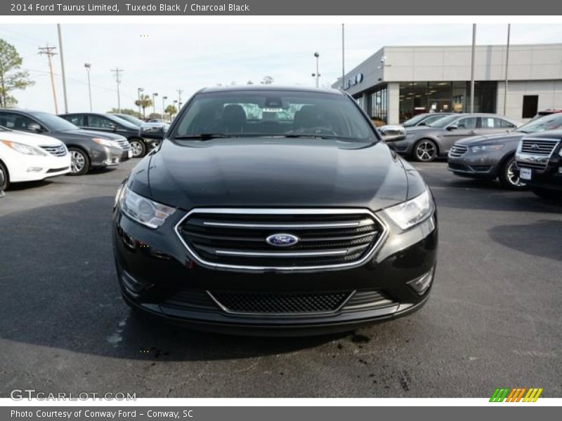 Tuxedo Black / Charcoal Black 2014 Ford Taurus Limited