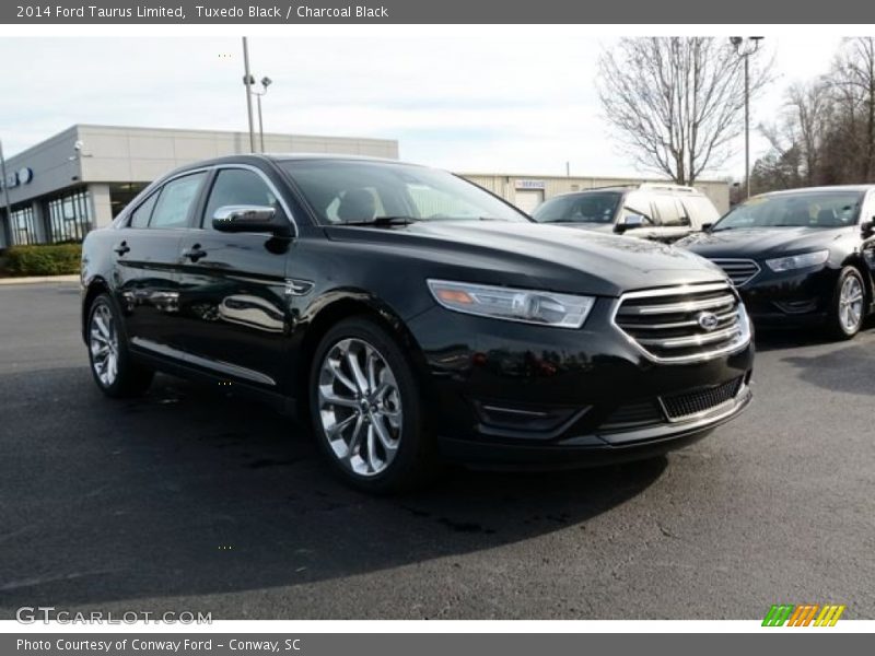 Tuxedo Black / Charcoal Black 2014 Ford Taurus Limited