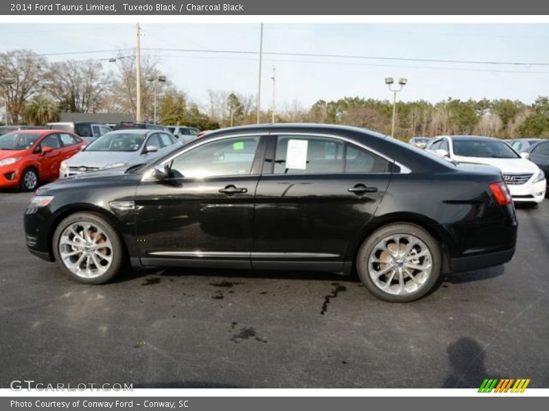 Tuxedo Black / Charcoal Black 2014 Ford Taurus Limited