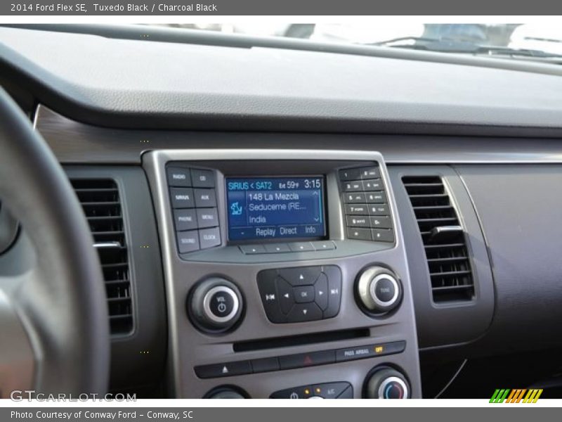 Tuxedo Black / Charcoal Black 2014 Ford Flex SE