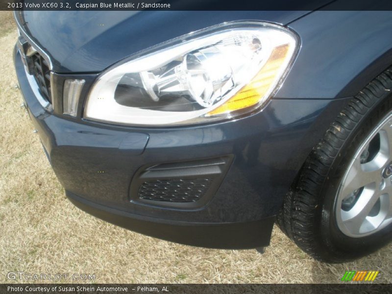Caspian Blue Metallic / Sandstone 2013 Volvo XC60 3.2