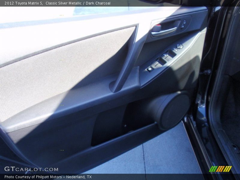 Classic Silver Metallic / Dark Charcoal 2012 Toyota Matrix S