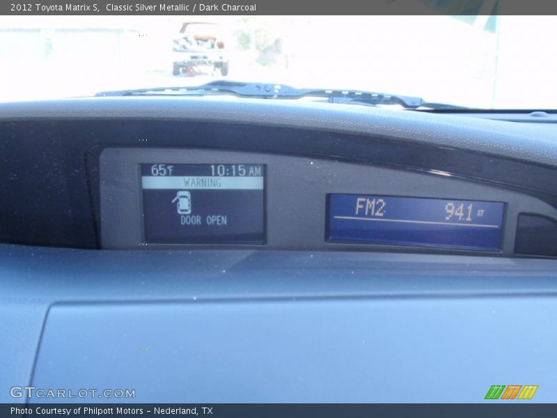 Classic Silver Metallic / Dark Charcoal 2012 Toyota Matrix S