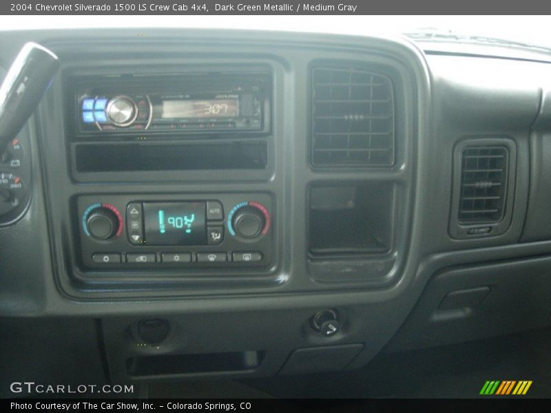 Dark Green Metallic / Medium Gray 2004 Chevrolet Silverado 1500 LS Crew Cab 4x4
