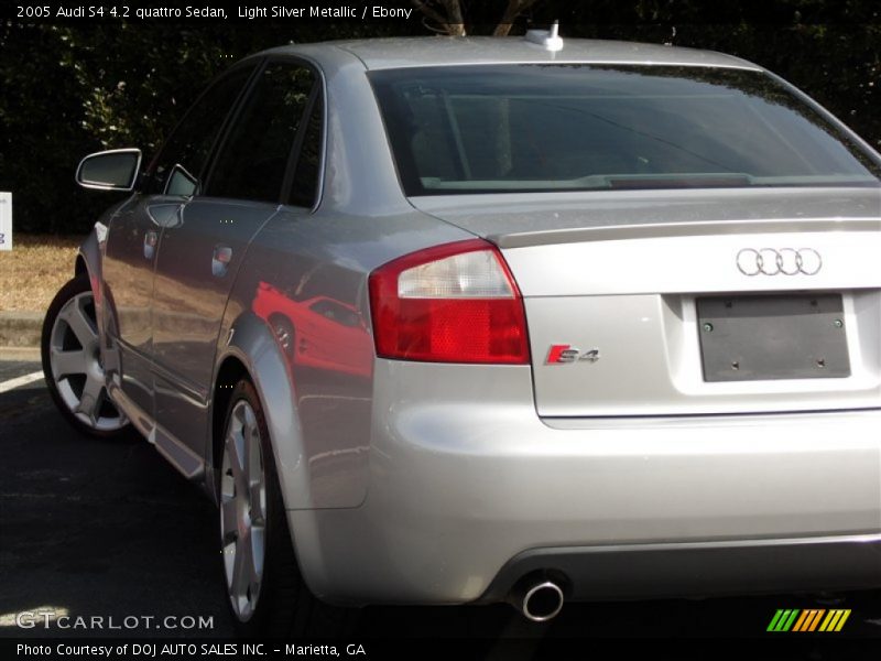 Light Silver Metallic / Ebony 2005 Audi S4 4.2 quattro Sedan