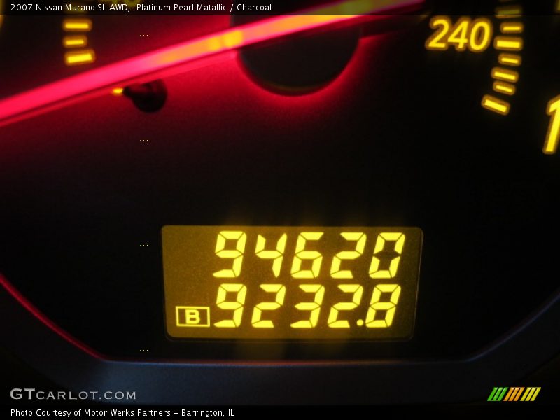 Platinum Pearl Matallic / Charcoal 2007 Nissan Murano SL AWD