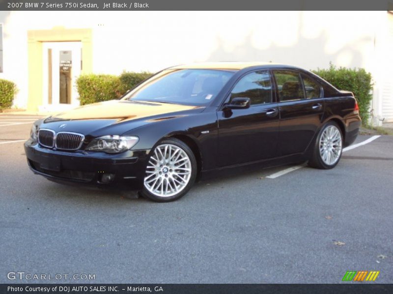 Front 3/4 View of 2007 7 Series 750i Sedan