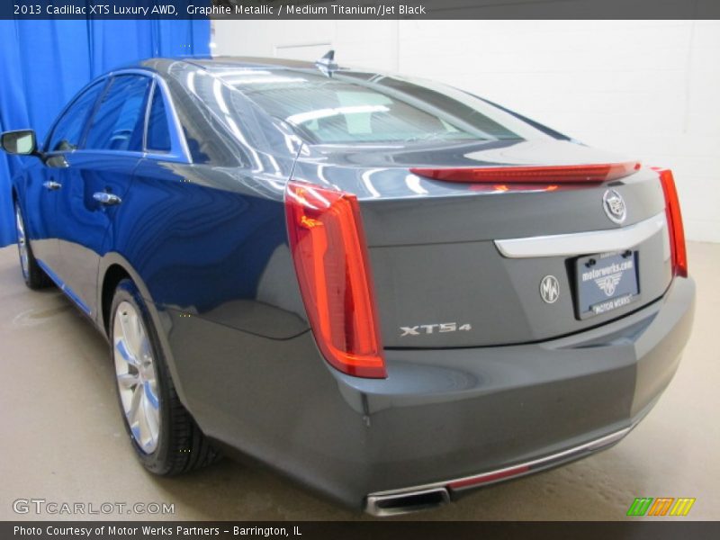 Graphite Metallic / Medium Titanium/Jet Black 2013 Cadillac XTS Luxury AWD