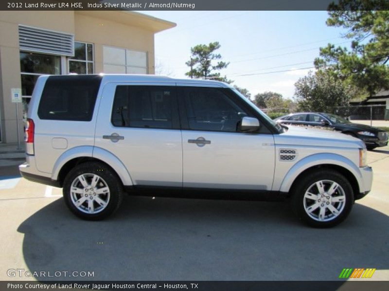 Indus Silver Metallic / Almond/Nutmeg 2012 Land Rover LR4 HSE