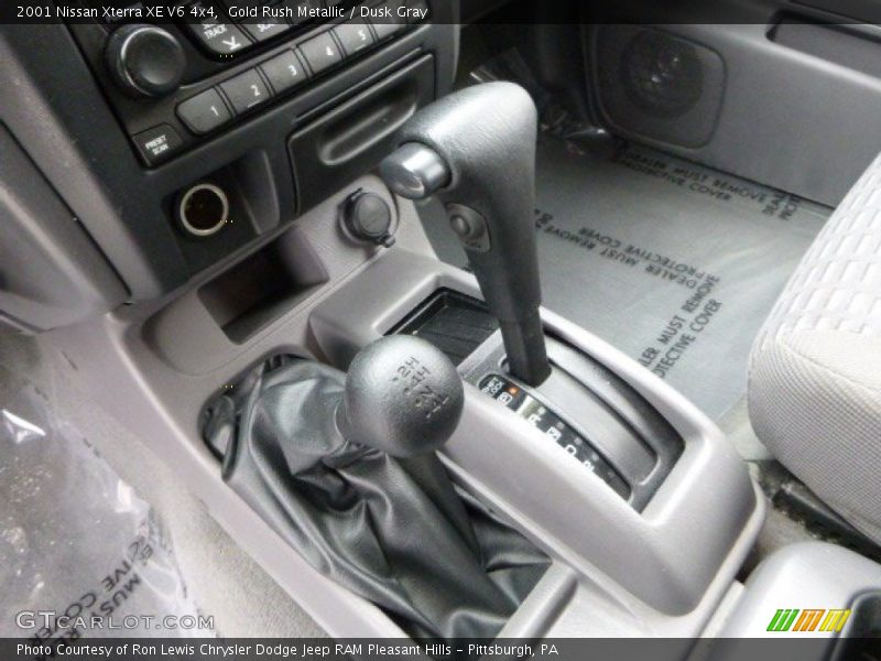 Gold Rush Metallic / Dusk Gray 2001 Nissan Xterra XE V6 4x4