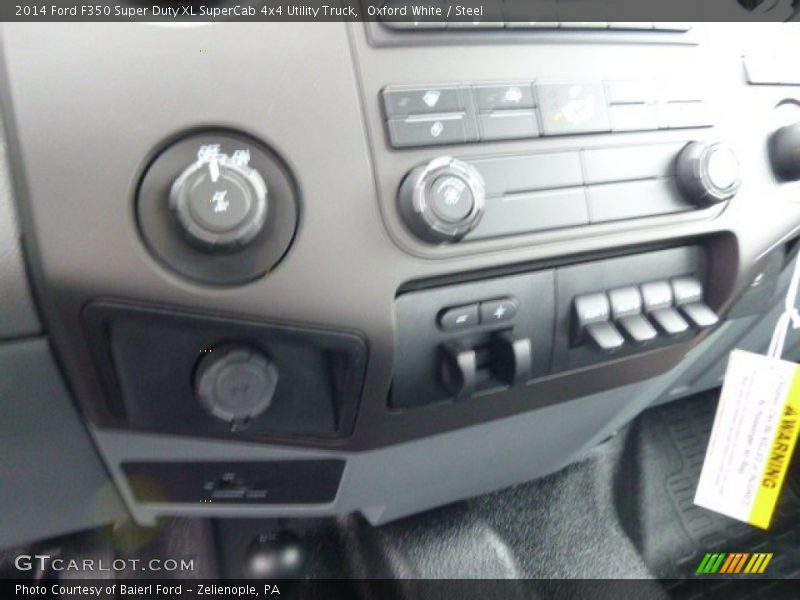 Oxford White / Steel 2014 Ford F350 Super Duty XL SuperCab 4x4 Utility Truck