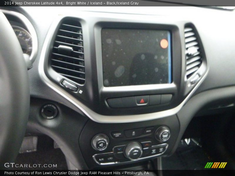 Bright White / Iceland - Black/Iceland Gray 2014 Jeep Cherokee Latitude 4x4