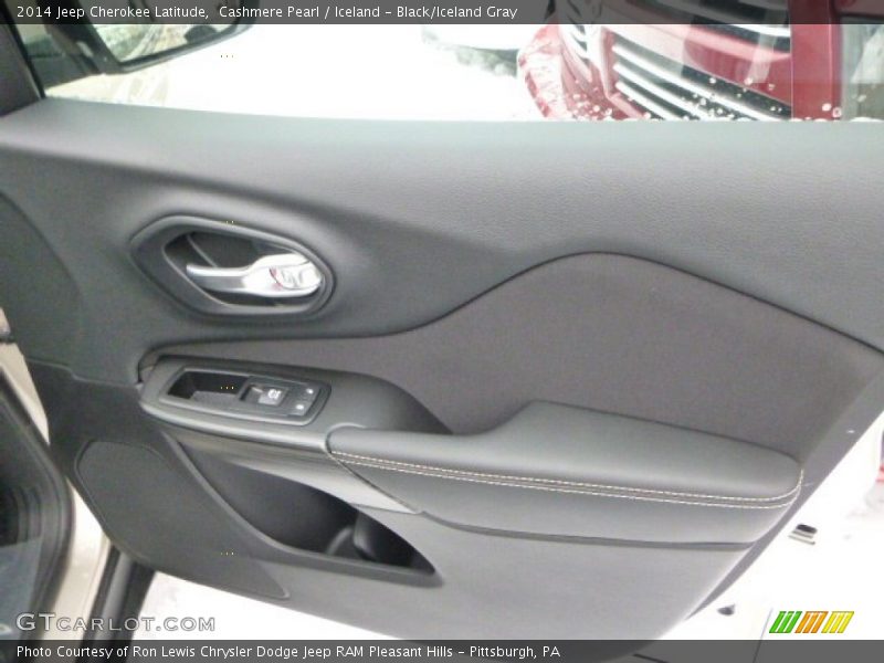 Cashmere Pearl / Iceland - Black/Iceland Gray 2014 Jeep Cherokee Latitude