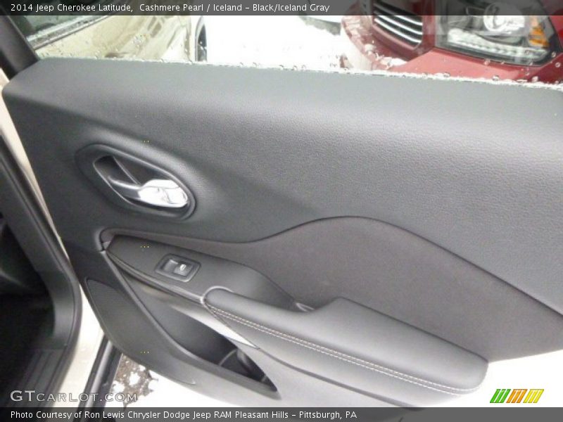 Cashmere Pearl / Iceland - Black/Iceland Gray 2014 Jeep Cherokee Latitude