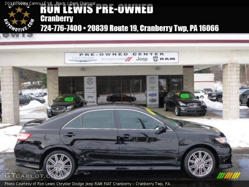 Black / Dark Charcoal 2011 Toyota Camry LE V6