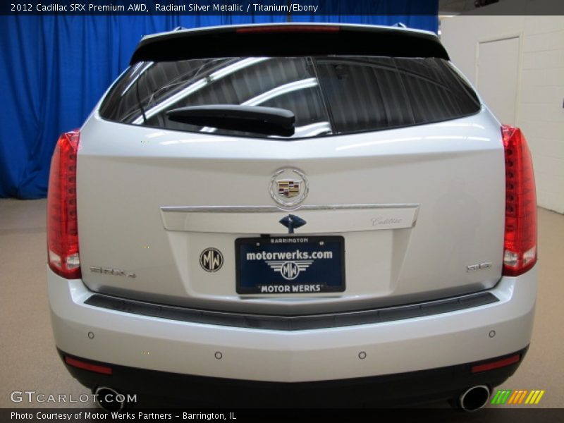 Radiant Silver Metallic / Titanium/Ebony 2012 Cadillac SRX Premium AWD