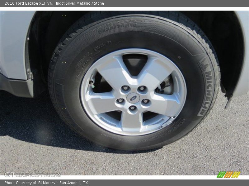 Ingot Silver Metallic / Stone 2010 Ford Escape XLT V6