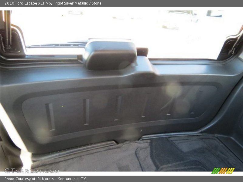 Ingot Silver Metallic / Stone 2010 Ford Escape XLT V6