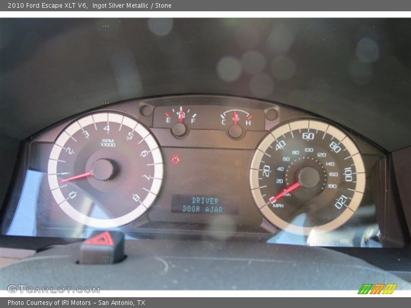 Ingot Silver Metallic / Stone 2010 Ford Escape XLT V6