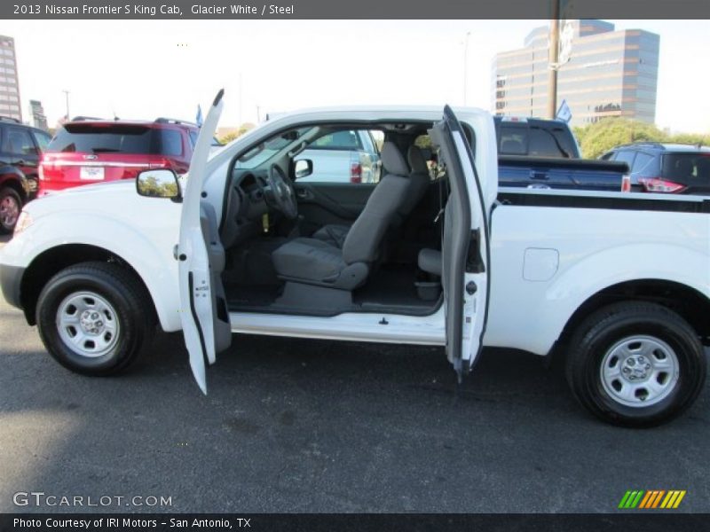 Glacier White / Steel 2013 Nissan Frontier S King Cab