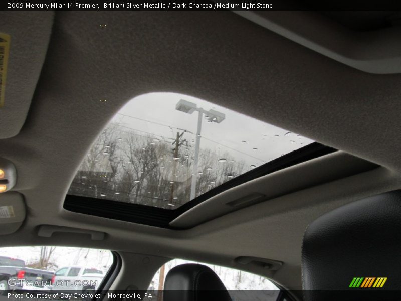 Brilliant Silver Metallic / Dark Charcoal/Medium Light Stone 2009 Mercury Milan I4 Premier