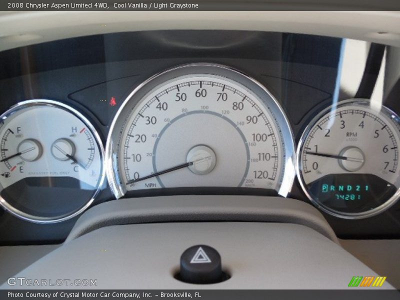 Cool Vanilla / Light Graystone 2008 Chrysler Aspen Limited 4WD