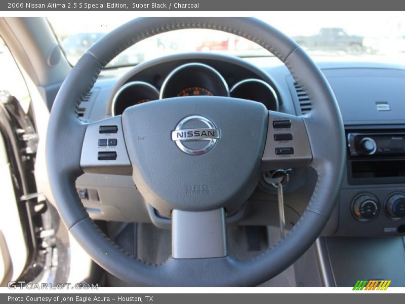 2006 Altima 2.5 S Special Edition Steering Wheel