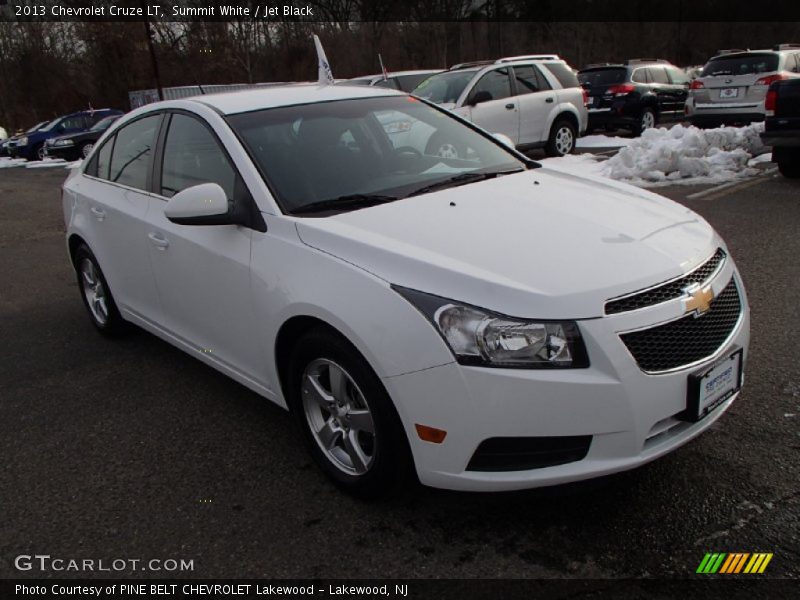 Summit White / Jet Black 2013 Chevrolet Cruze LT