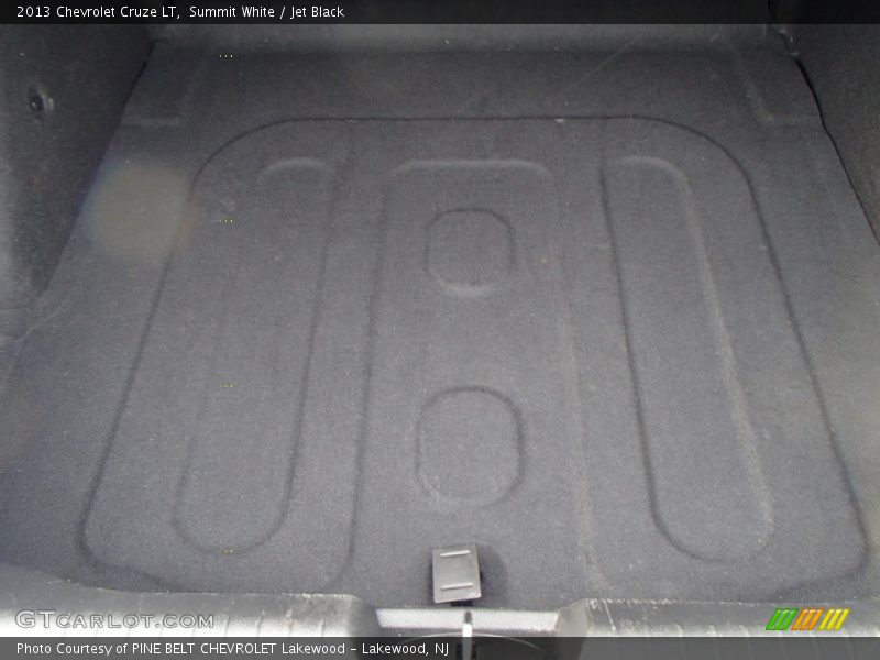 Summit White / Jet Black 2013 Chevrolet Cruze LT