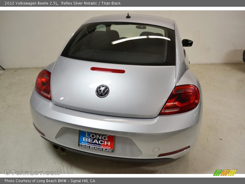 Reflex Silver Metallic / Titan Black 2013 Volkswagen Beetle 2.5L