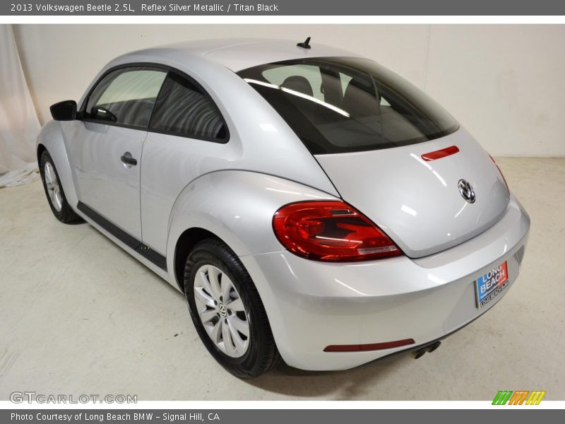 Reflex Silver Metallic / Titan Black 2013 Volkswagen Beetle 2.5L
