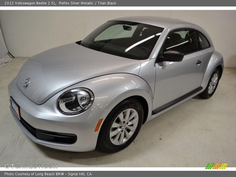 Reflex Silver Metallic / Titan Black 2013 Volkswagen Beetle 2.5L