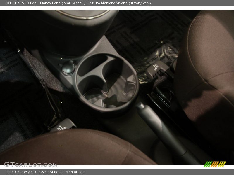 Bianco Perla (Pearl White) / Tessuto Marrone/Avorio (Brown/Ivory) 2012 Fiat 500 Pop
