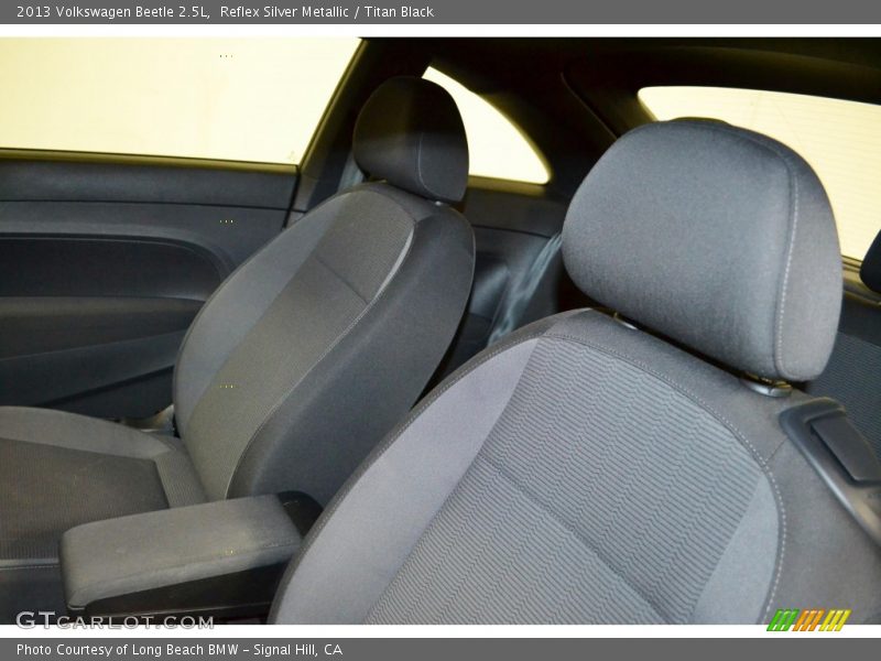 Reflex Silver Metallic / Titan Black 2013 Volkswagen Beetle 2.5L