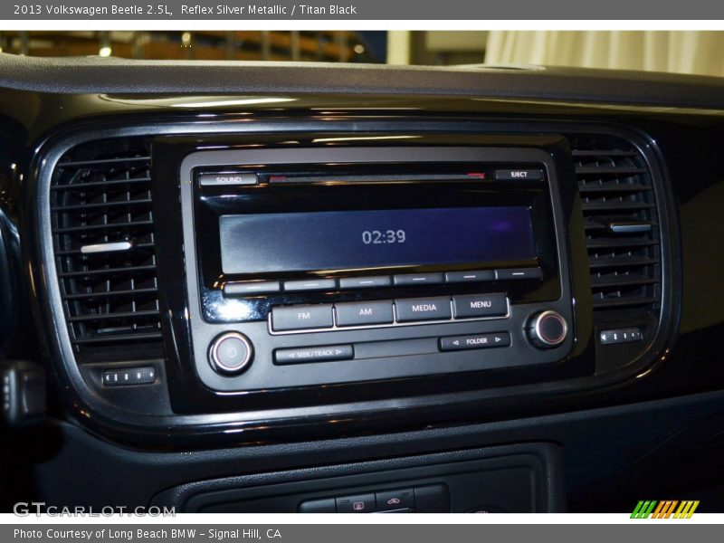 Audio System of 2013 Beetle 2.5L