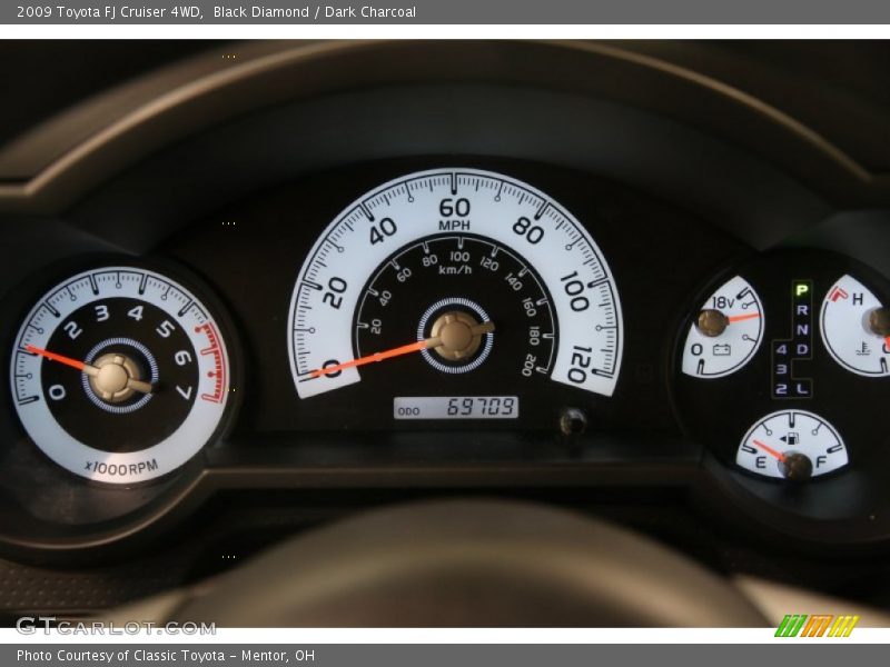 Black Diamond / Dark Charcoal 2009 Toyota FJ Cruiser 4WD