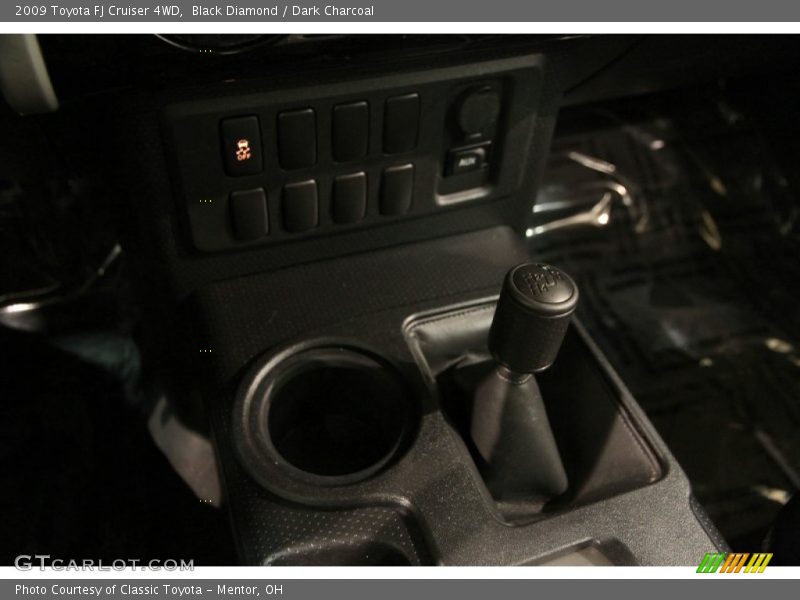 Black Diamond / Dark Charcoal 2009 Toyota FJ Cruiser 4WD
