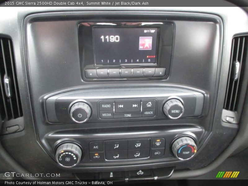 Controls of 2015 Sierra 2500HD Double Cab 4x4