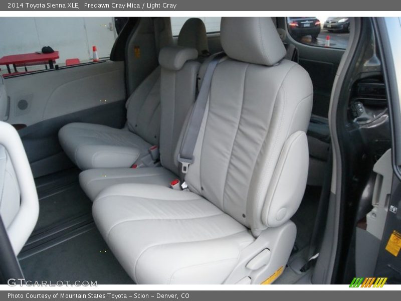Predawn Gray Mica / Light Gray 2014 Toyota Sienna XLE