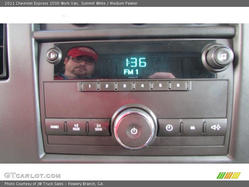 Summit White / Medium Pewter 2011 Chevrolet Express 1500 Work Van