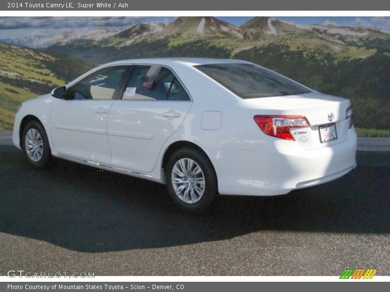 Super White / Ash 2014 Toyota Camry LE