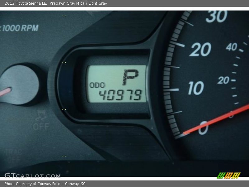 Predawn Gray Mica / Light Gray 2013 Toyota Sienna LE
