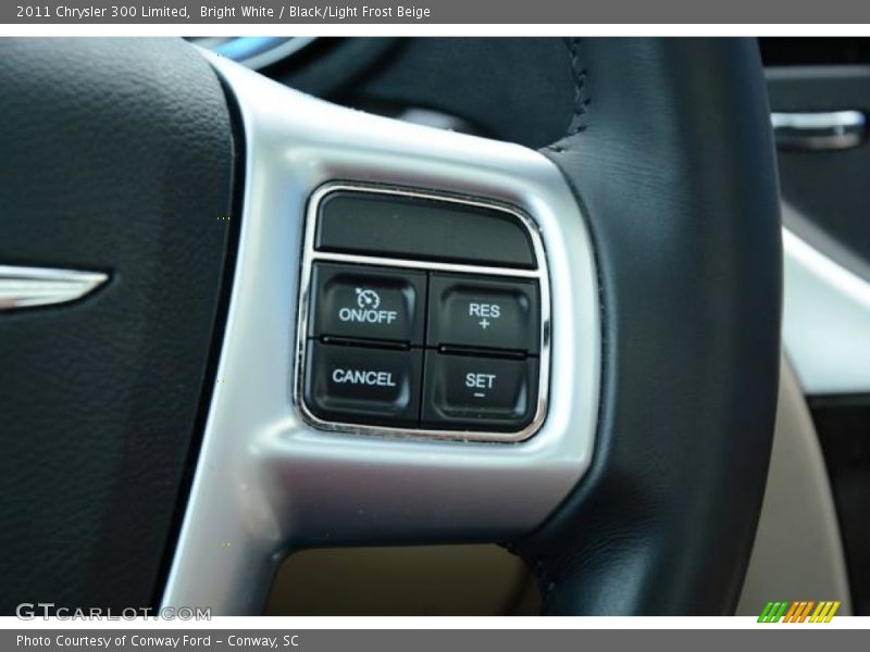 Bright White / Black/Light Frost Beige 2011 Chrysler 300 Limited