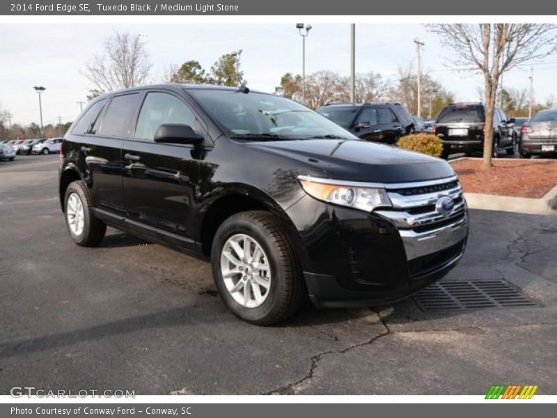 Tuxedo Black / Medium Light Stone 2014 Ford Edge SE