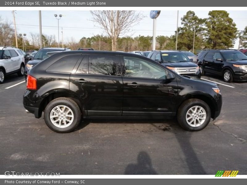 Tuxedo Black / Medium Light Stone 2014 Ford Edge SE