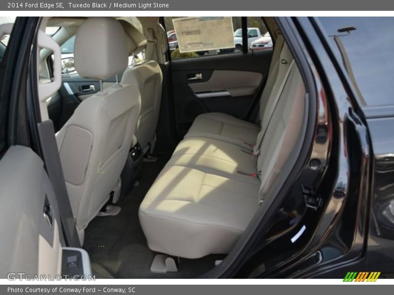 Tuxedo Black / Medium Light Stone 2014 Ford Edge SE