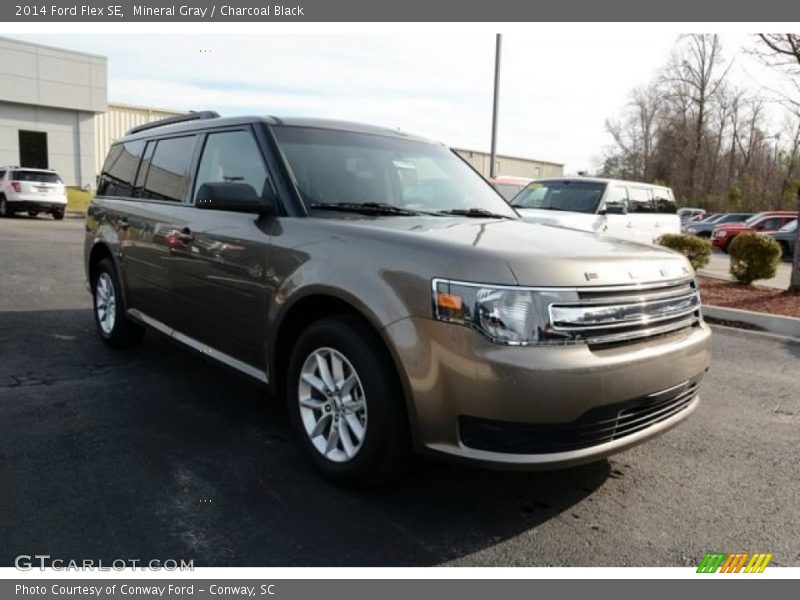 Mineral Gray / Charcoal Black 2014 Ford Flex SE