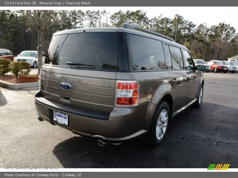 Mineral Gray / Charcoal Black 2014 Ford Flex SE